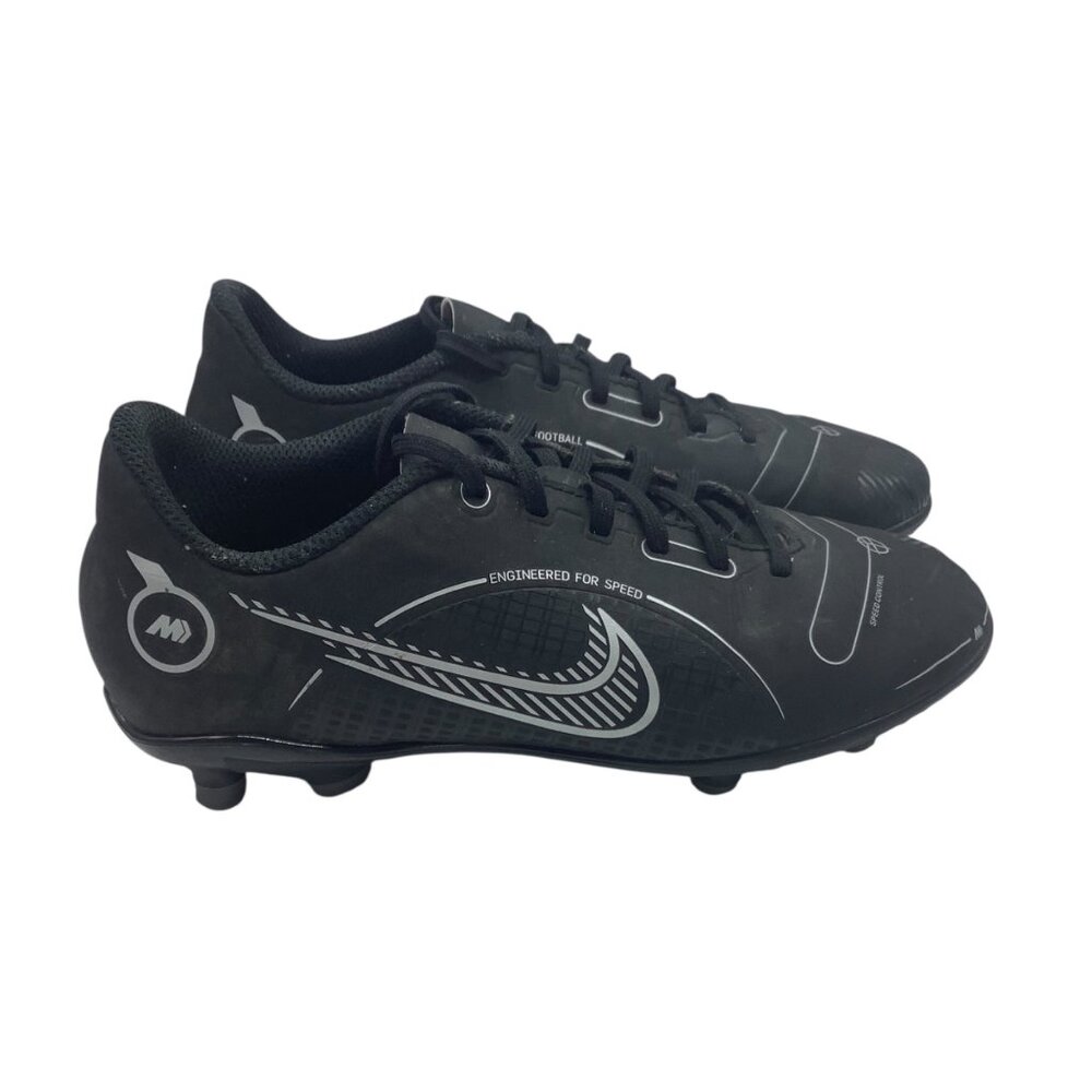 Nike Mercurial Soccer Cleats Black White 3.5 Youth Molded Cleats Lightweight